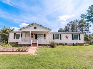 282 Beck Ln, Pilot mountain, NC 27041