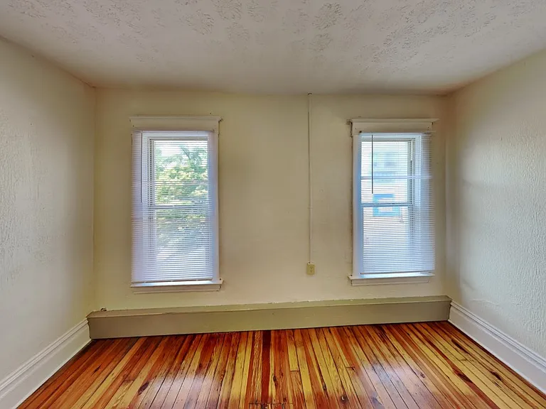 23 W 10th Ave #25B — Photo 7