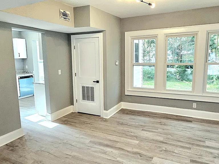 6 Hamilton Heath Dr — Photo 8