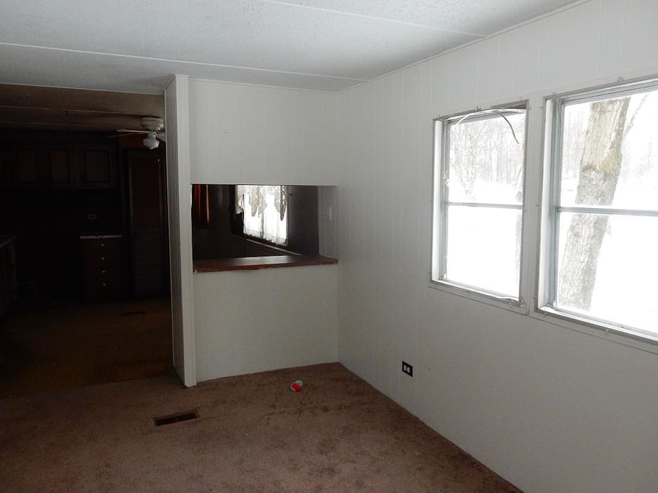 1st image of 58 N Outer Dr