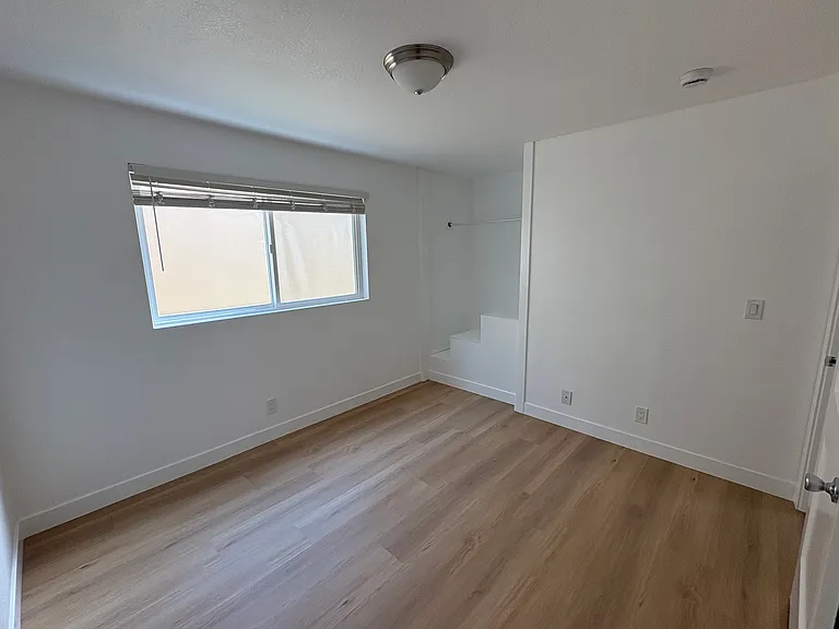 4224 Callan Blvd — Photo 12