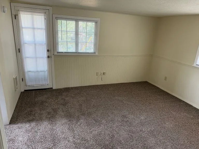 22870 Black Hawk Dr — Photo 19
