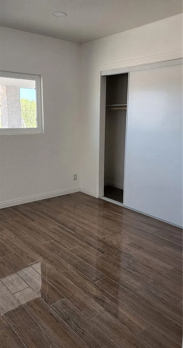4 bed, 2096 sqft, $3,000 — Photo 2
