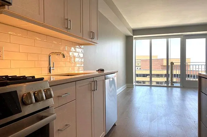1 bed, 768 sqft, $4,000 — Photo 1