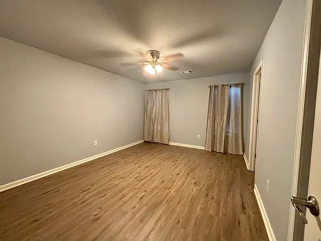 3 bed, 1487 sqft, $1,550 — Photo 4