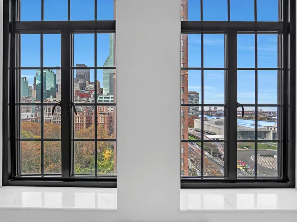 25 Tudor City Place image 6 of 23