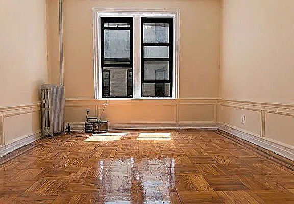 2nd image of 590 Parkside Ave