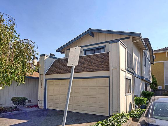 2nd image of 32016 Paloma Ct