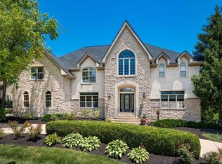 9004 Tartan Fields Dr, Dublin, OH 43017