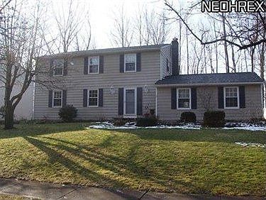 1st image of 194 Chelmsford Dr