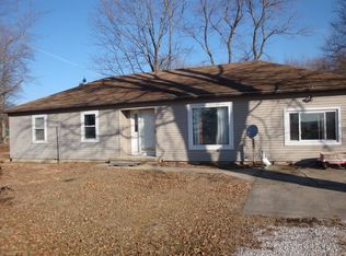 2161 Frontage Creek Ln, Sumner, IL 62466