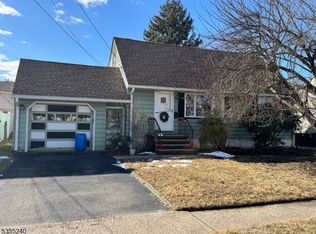 5 Wallace Ln, Woodland Park, NJ 07424