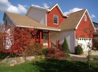 4432 Pinebrook Ct, Dayton, OH 45458