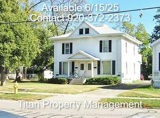 1160 High Ave, Oshkosh, WI 54901