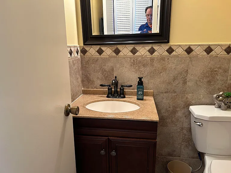 3070 Cornwall D #3070-D — Photo 7
