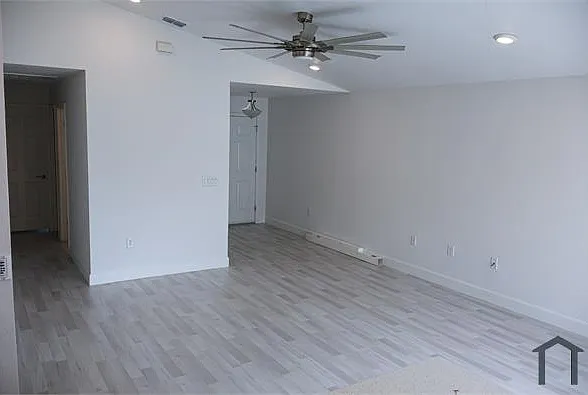 2014 Dexter St — Photo 17