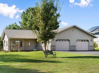 140 Reinhart Dr, Shell Lake, WI 54871