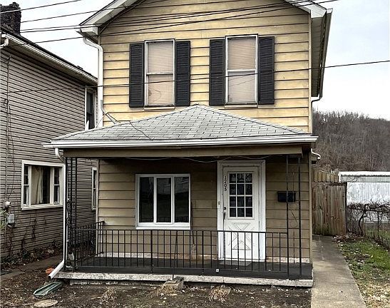 2nd image of 1205 Clover St