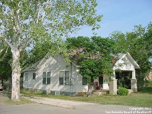 1st image of 113 (3&4) D L VEST STREET