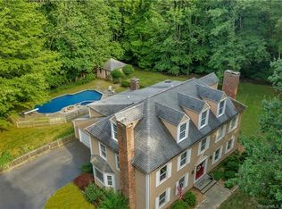 273 Podunk Rd, Guilford, CT 06437