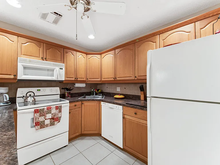 417 Pine Glen Ln #D-2 — Photo 9