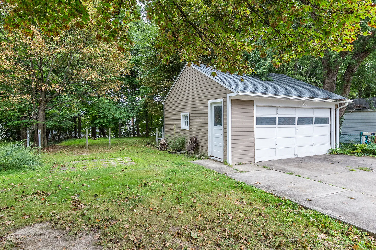 3971 Bluestone Rd photo 1