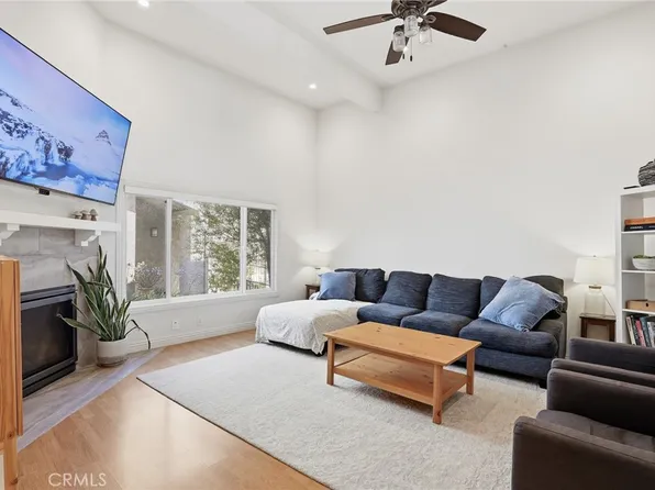 609 Meyer Ln Unit 11, Redondo Beach, CA 90278