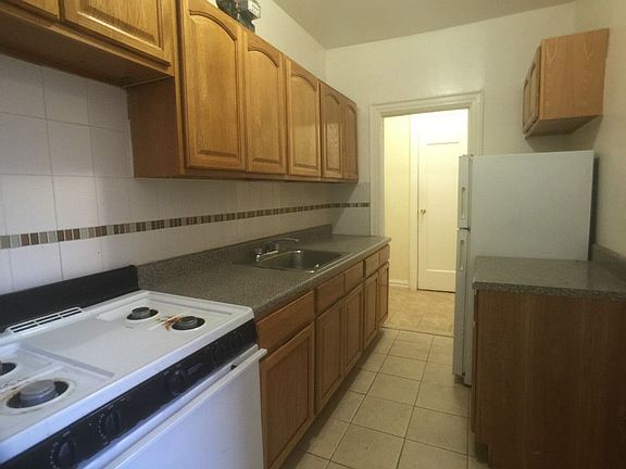 5th image of 114 W 238th St APT 1D