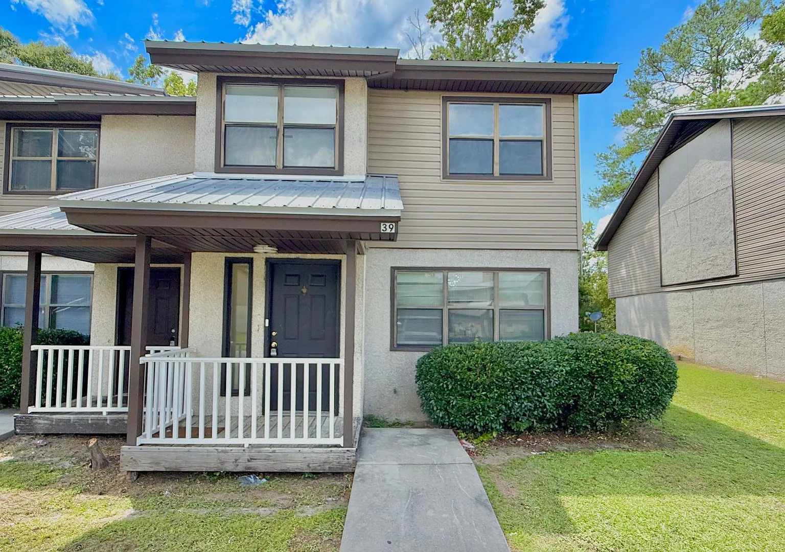 Available September 2026! (No Pets Preferred) | Only Pay Electric + Rent — Photo 1