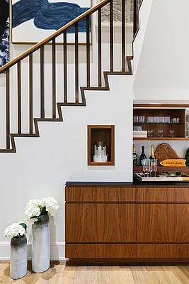 Sold by Compass | media 18