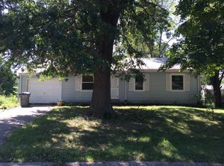 208 Bittersweet Dr, O'Fallon, MO 63366