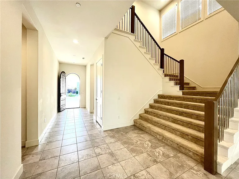 12040 Estrella Pl — Photo 13