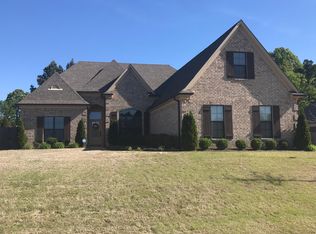 14540 Smokey Ln, Olive Branch, MS 38654
