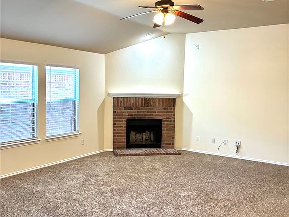 2nd image of 1801 Black Maple Dr