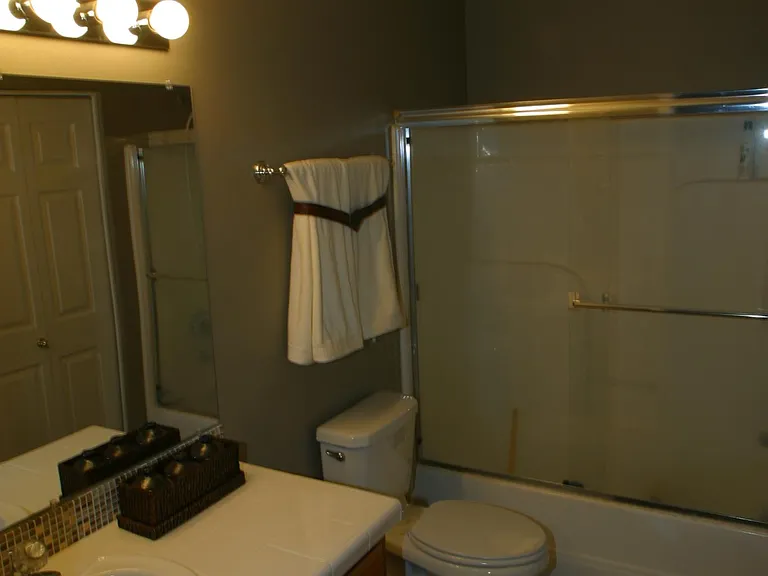 3125 NE 13th Pl — Photo 14