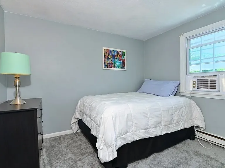 4 George St #3 — Photo 17