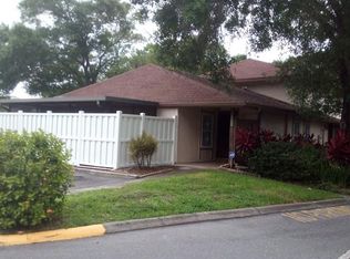 7010 Alturas Ct, Tampa, FL 33634