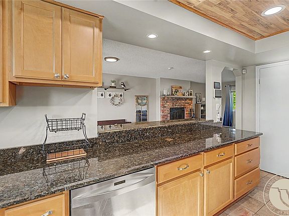 4th image of 2912 Arnold Palmer Dr