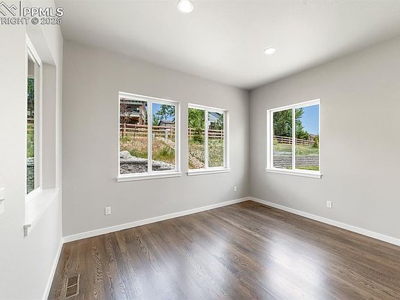 7th image of this home