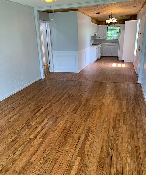 612 E Orange St — Photo 5
