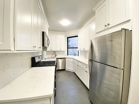 Rented by Rachel Realty | media 29