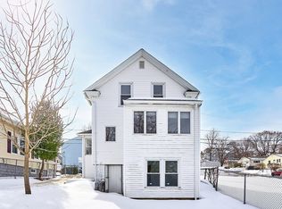 35 Hamilton St, Lawrence, MA 01841