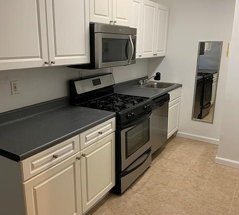 5th image of 42 Barker Ave APT 3