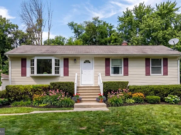 5034 Avoca Ave, Ellicott City, MD 21043