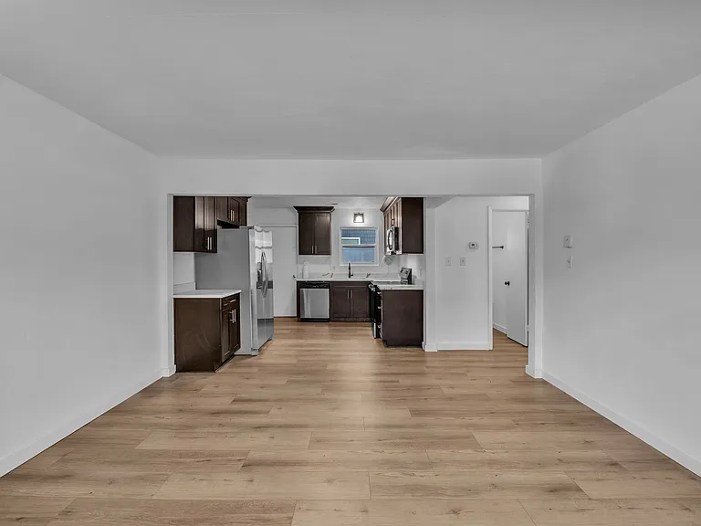 4433 Ocean View Ave #2 — Photo 2