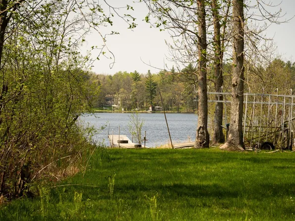 353 S Lake Lawrence Rd NE, Outing, MN 56662