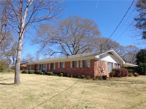 704 Shadow Ln, Prattville, AL 36066