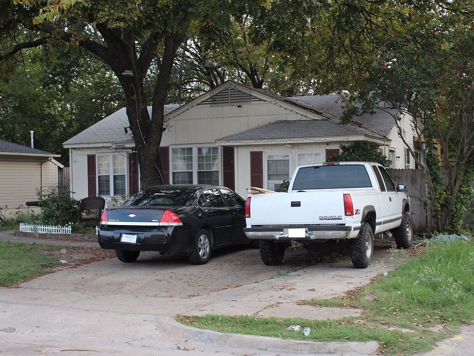 2nd image of 2112 Monterrey Ave