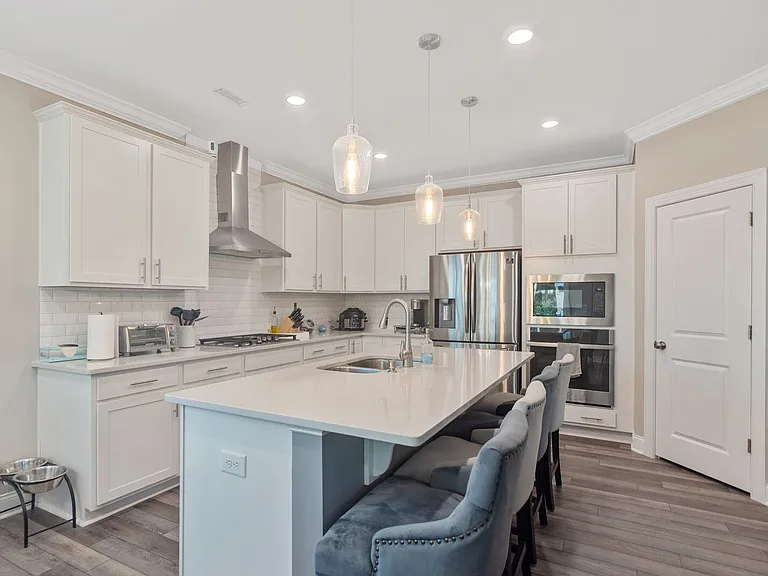 2509 Heathland Farm Dr — Photo 6