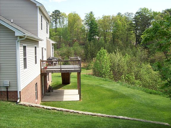 2nd image of 1732 Innsbrooke Dr